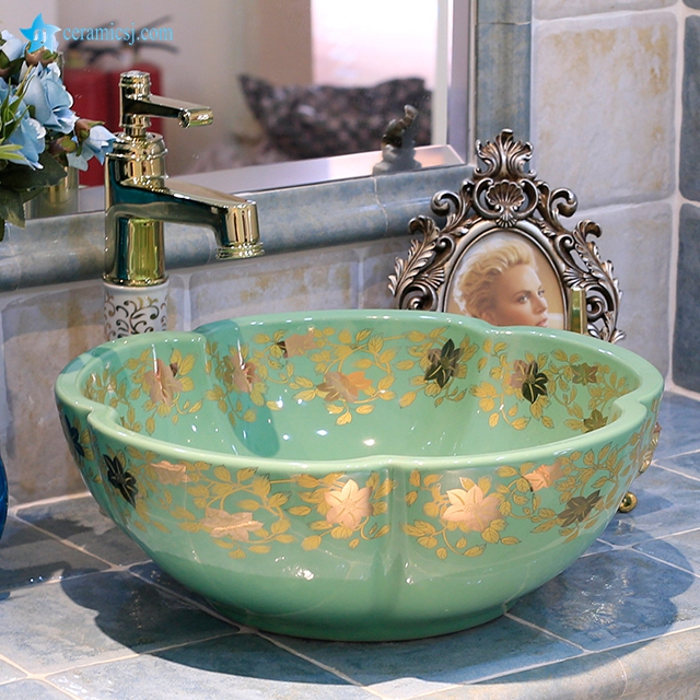 LT-X1A3903 Cheap polished finish gold plated ceramic bathroom counter top trumpet flower vessel sink